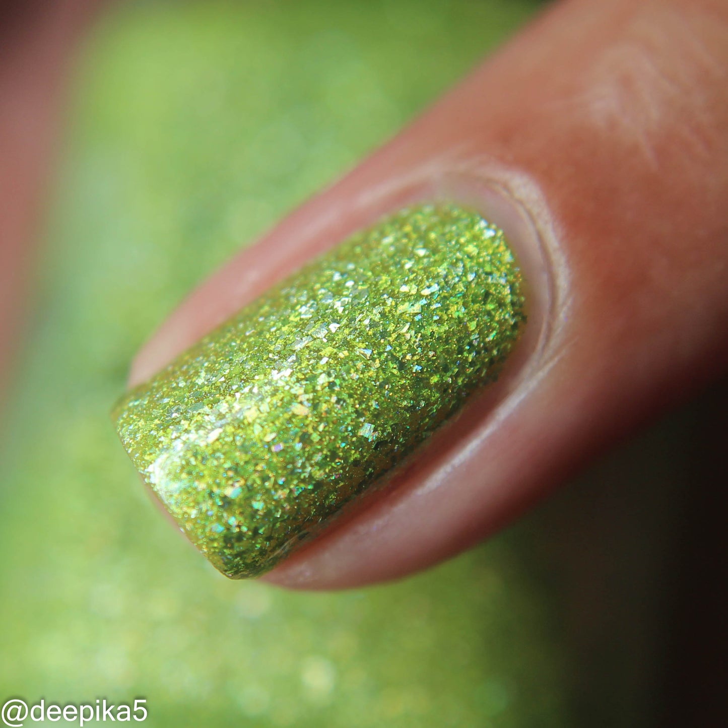 Caustic Echo - chartreuse/lime-yellow holo flakie