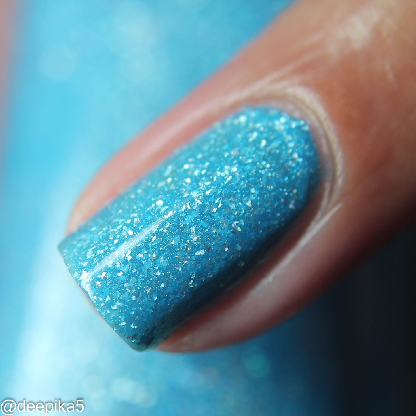 Dolores Dei - sky blue holo flakie