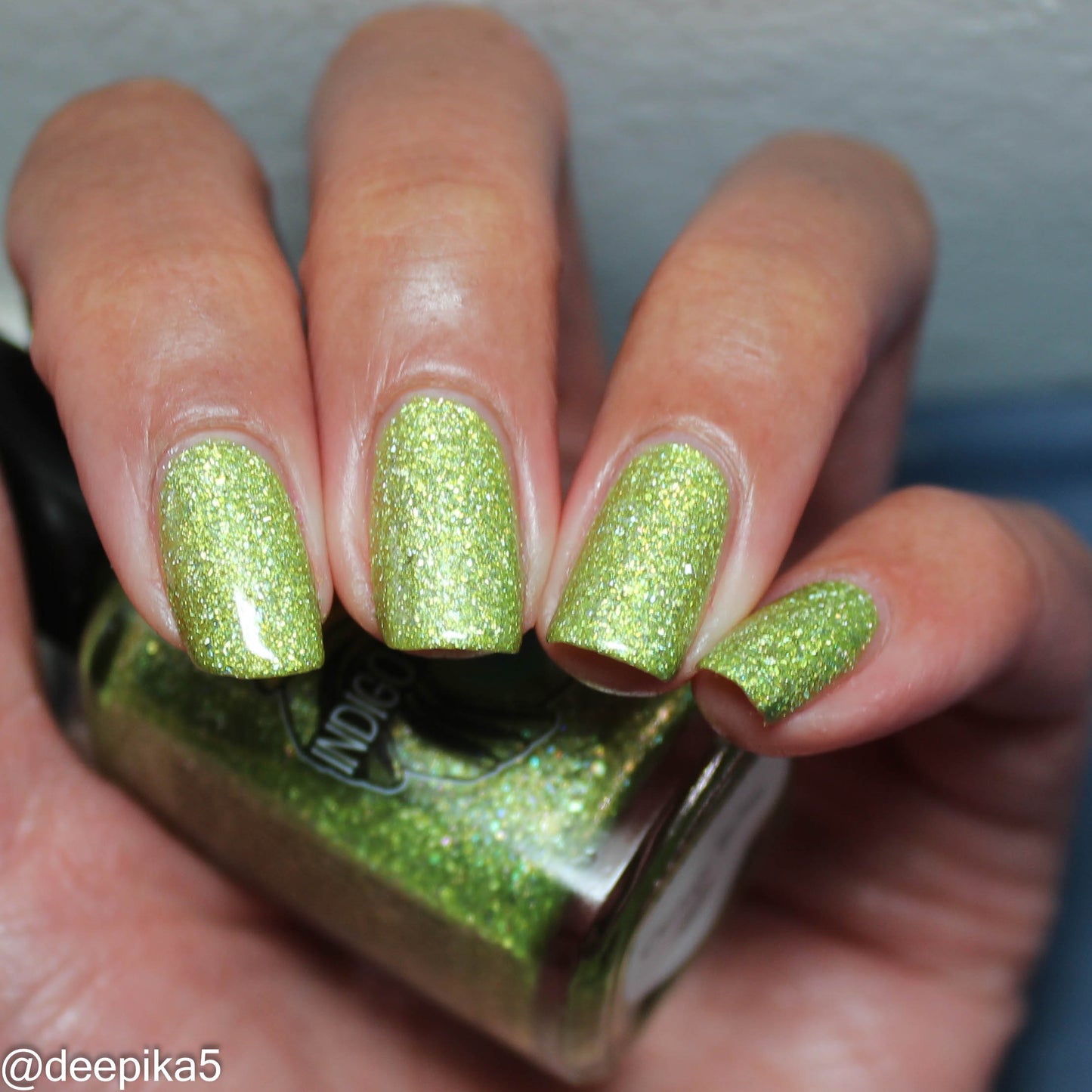 Caustic Echo - chartreuse/lime-yellow holo flakie