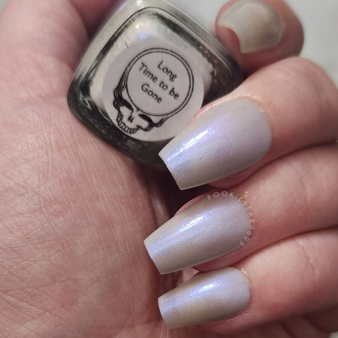 Long Time to be Gone - pale grey - shimmer mix (w/ Auroras) - glow in the dark - matte