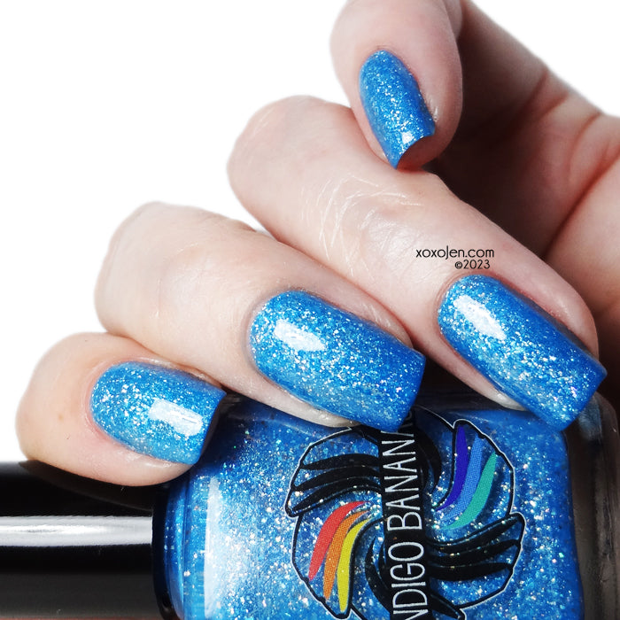 Dolores Dei - sky blue holo flakie