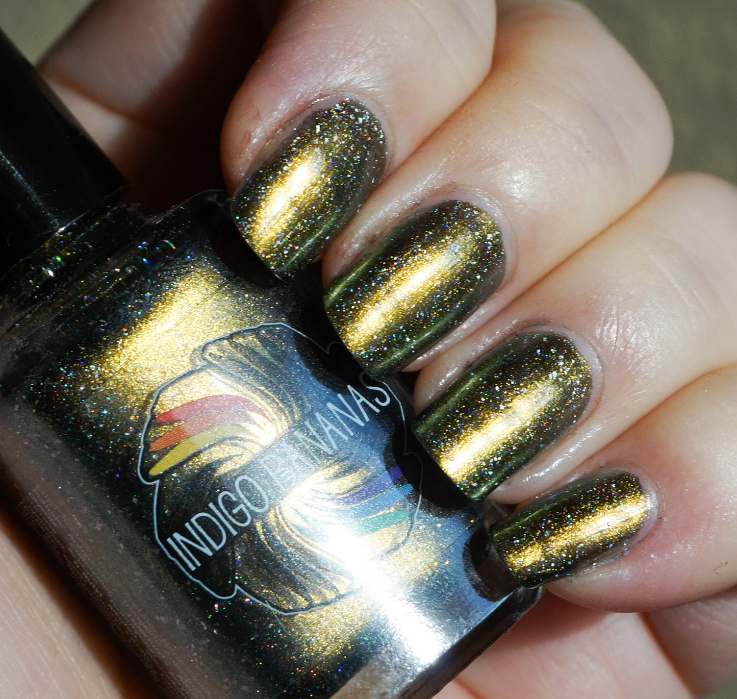 Center of the Maze - gold multichrome linear holographic w/ flakies