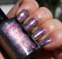 Fantastic Planet (HOLO) - magenta/red/gold mega chrome flakie