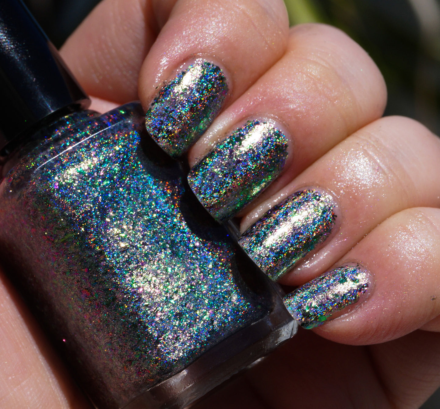 Watercolor Memories (HOLO) - pink-beige/green mega chrome flakie