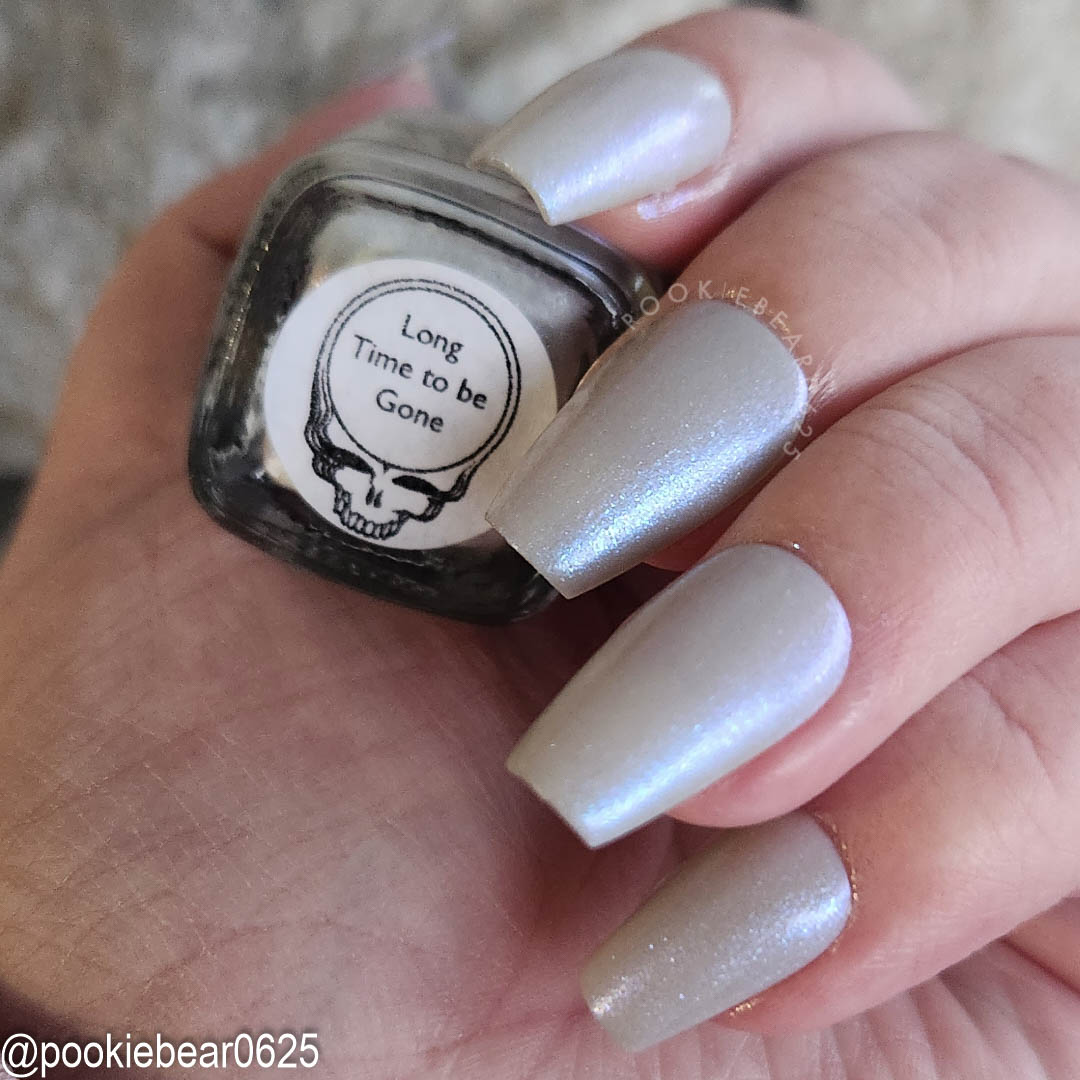Long Time to be Gone - pale grey - shimmer mix (w/ Auroras) - glow in the dark - matte
