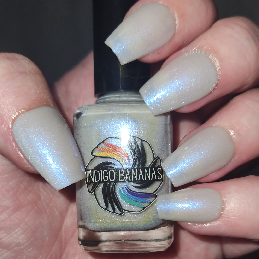 Long Time to be Gone - pale grey - shimmer mix (w/ Auroras) - glow in the dark - matte