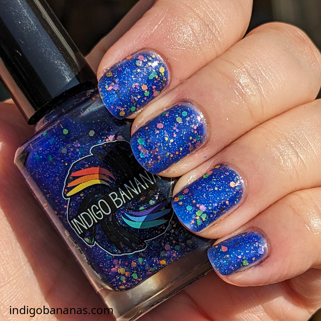 A Peaceful Blue Hole - blue neon glitter - UV reactive