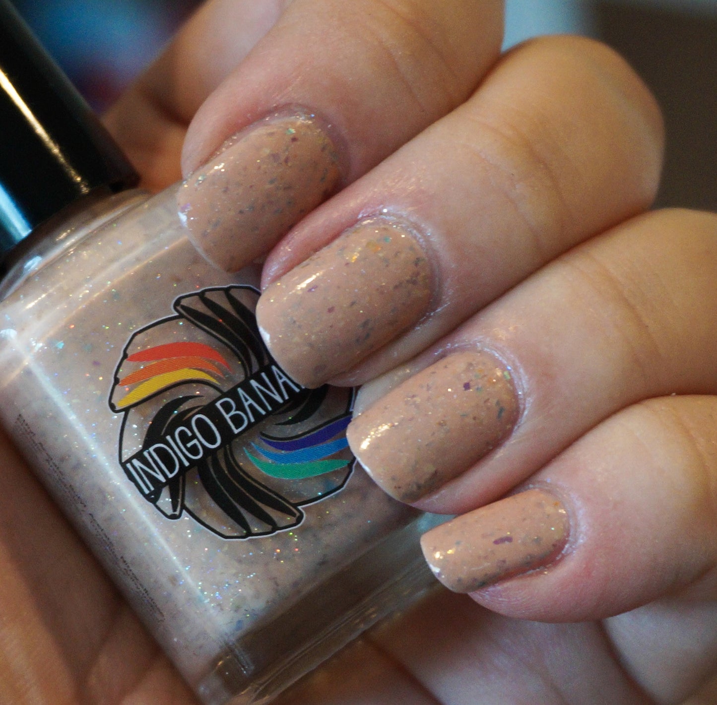 Carpet Diem - pale beige crelly with multicolor crystal flakies
